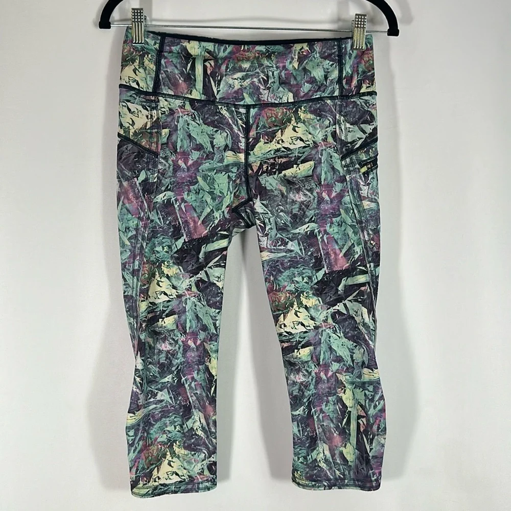 Lululemon Run: Inspire Crop II *All Full-On Luxtreme Size 6 - Picture 6 of 14
